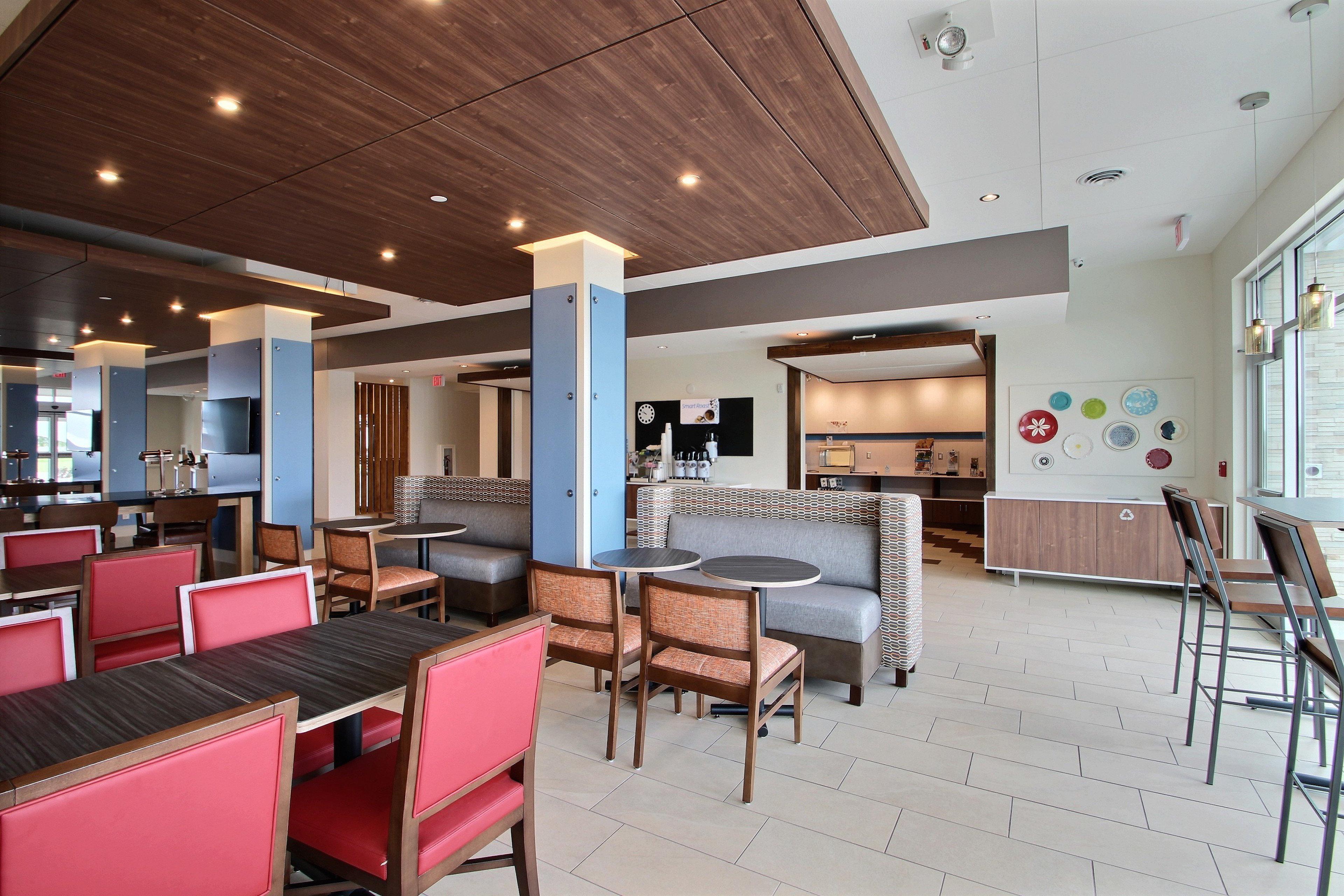 Holiday Inn Express & Suites Fond Du Lac By Ihg Exteriör bild