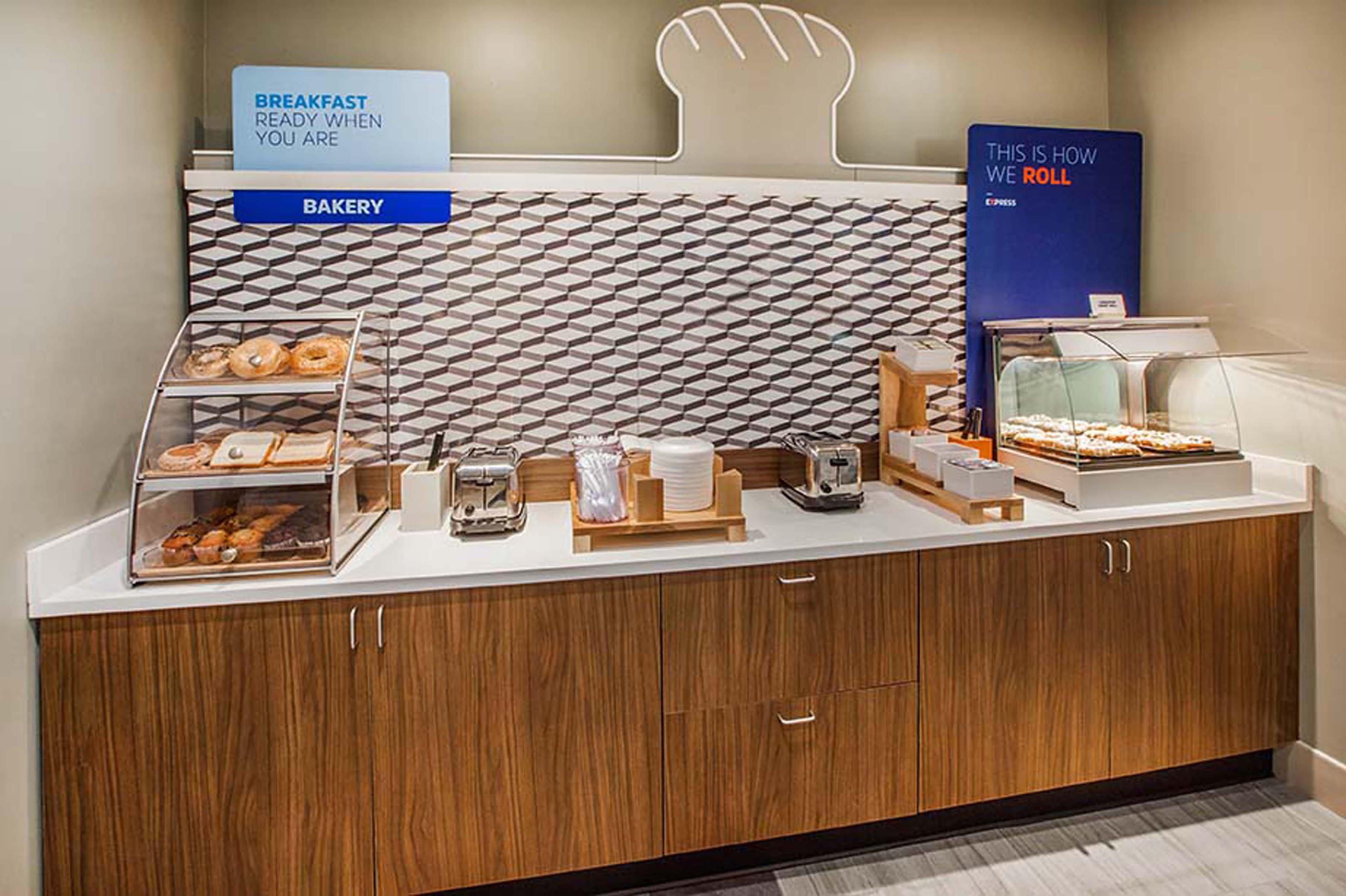 Holiday Inn Express & Suites Fond Du Lac By Ihg Exteriör bild