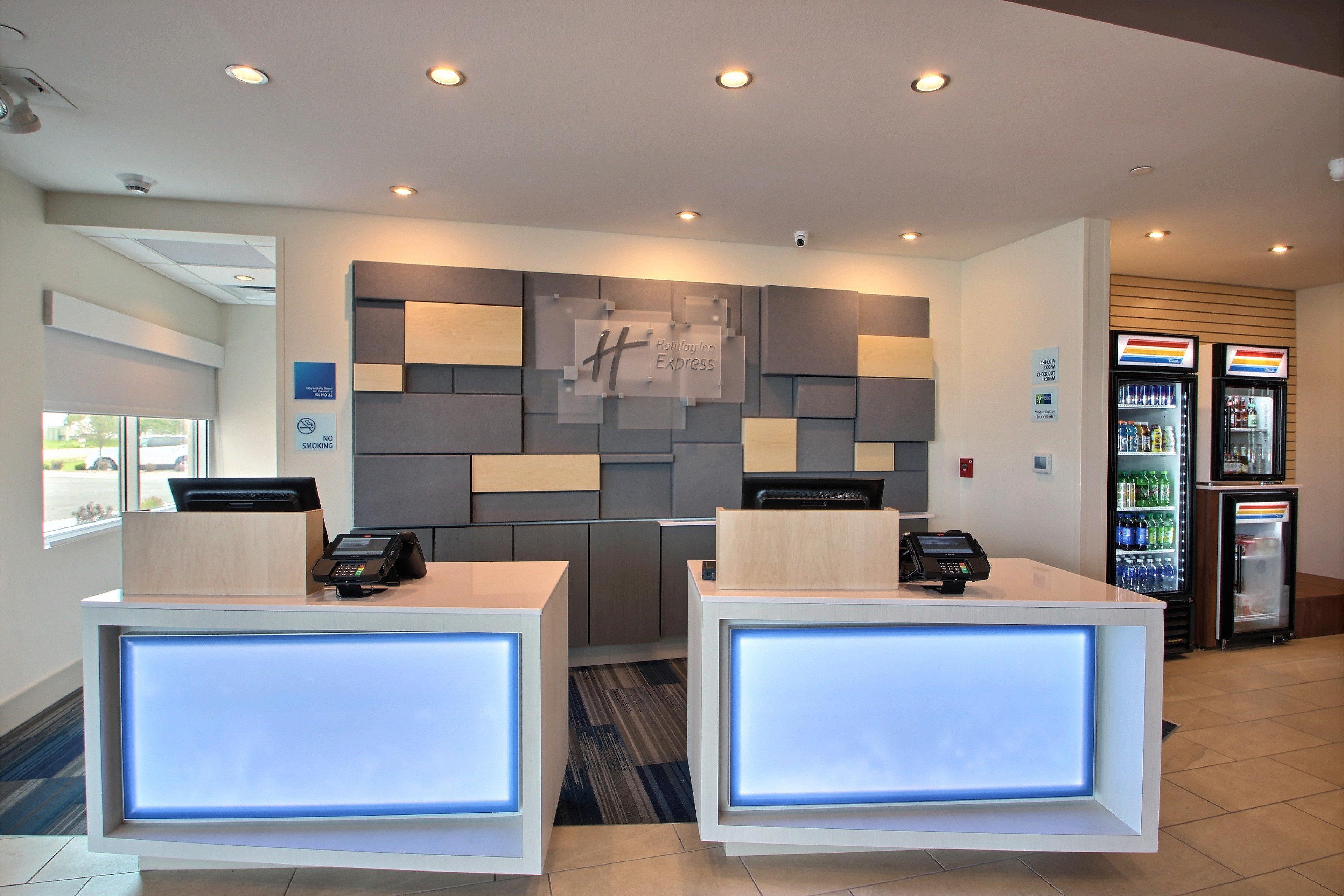 Holiday Inn Express & Suites Fond Du Lac By Ihg Exteriör bild